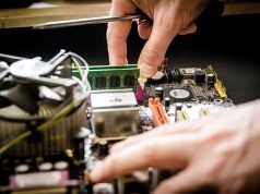Gros plan sur la maintenance en informatique